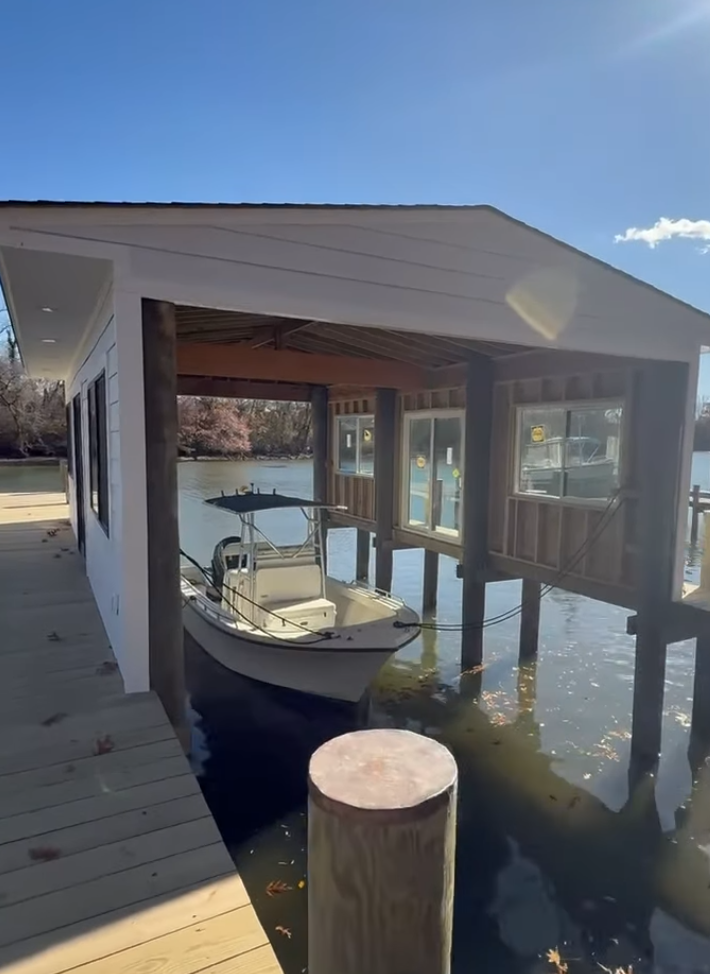 custom boat house